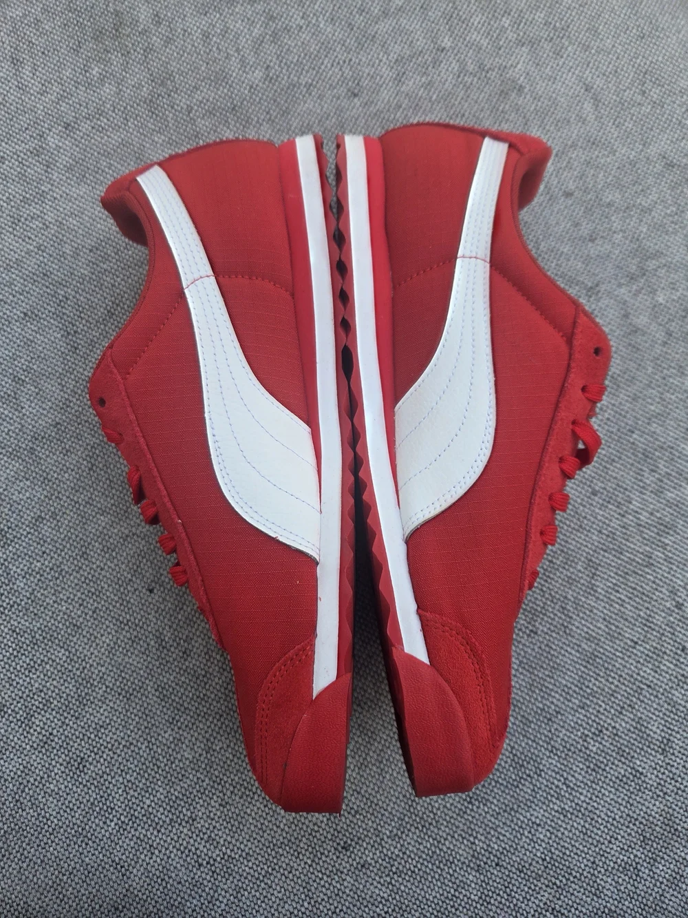 PUMA Roma Red White Suede Nylon Sneakers Men’s Size 10